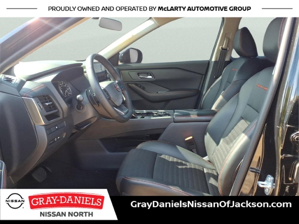 2025 Nissan Rogue Rock Creek