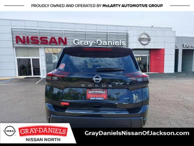 2026 Nissan Rogue SV
