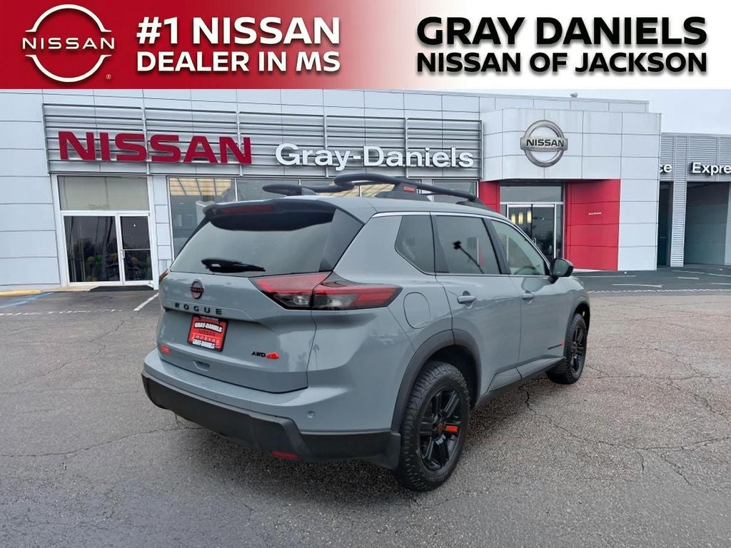 2025 Nissan Rogue Rock Creek