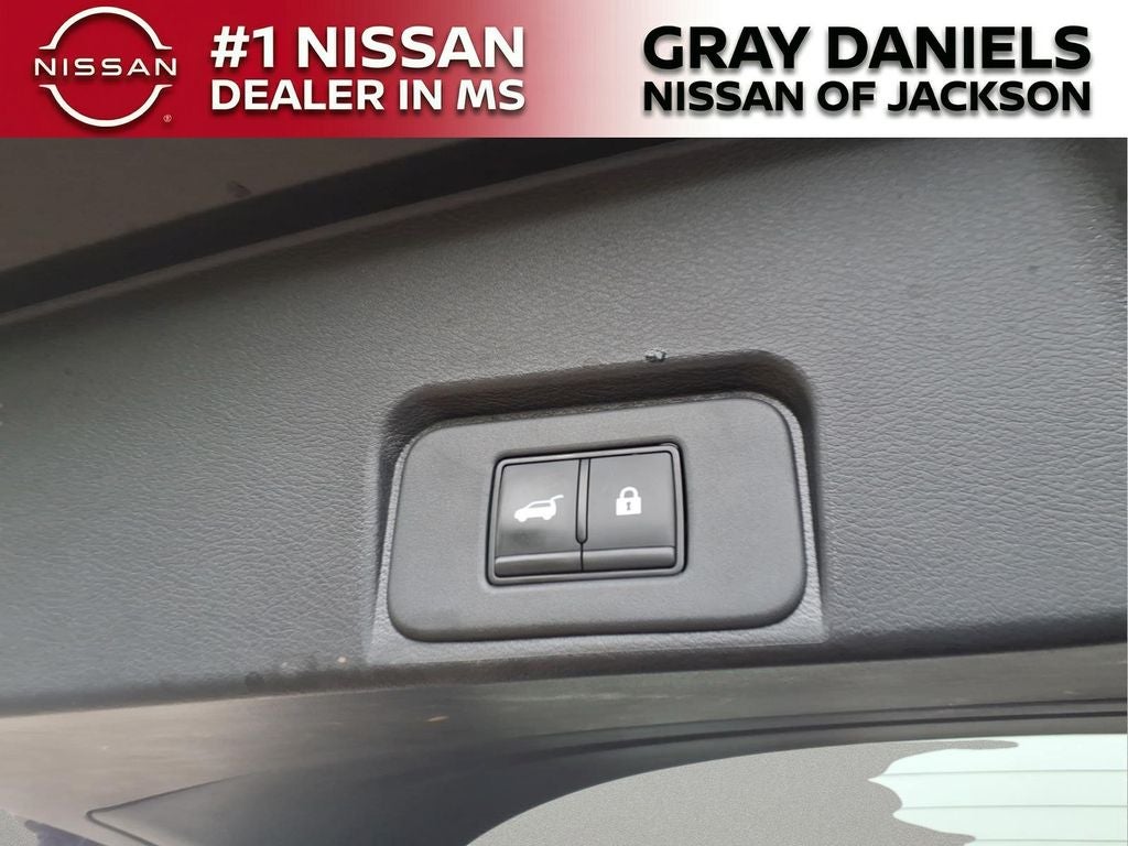 2025 Nissan Rogue Rock Creek