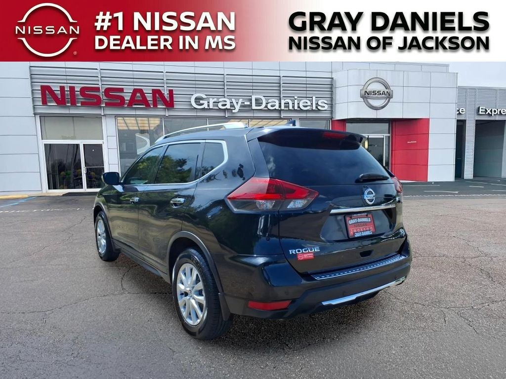 2020 Nissan Rogue SV