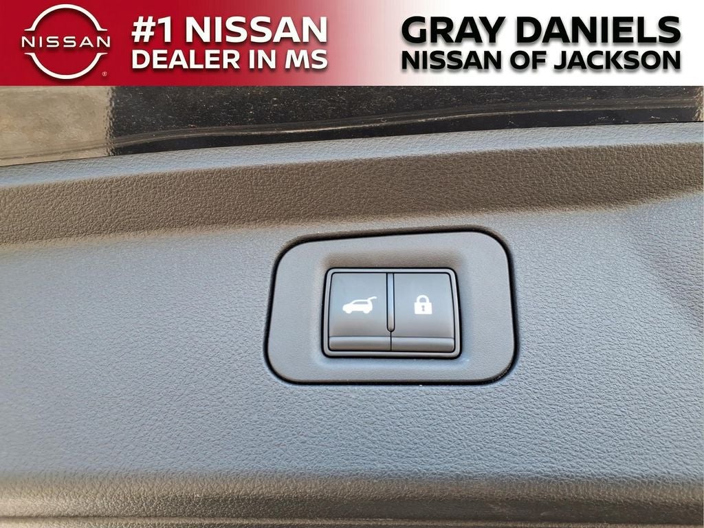 2025 Nissan Armada SL
