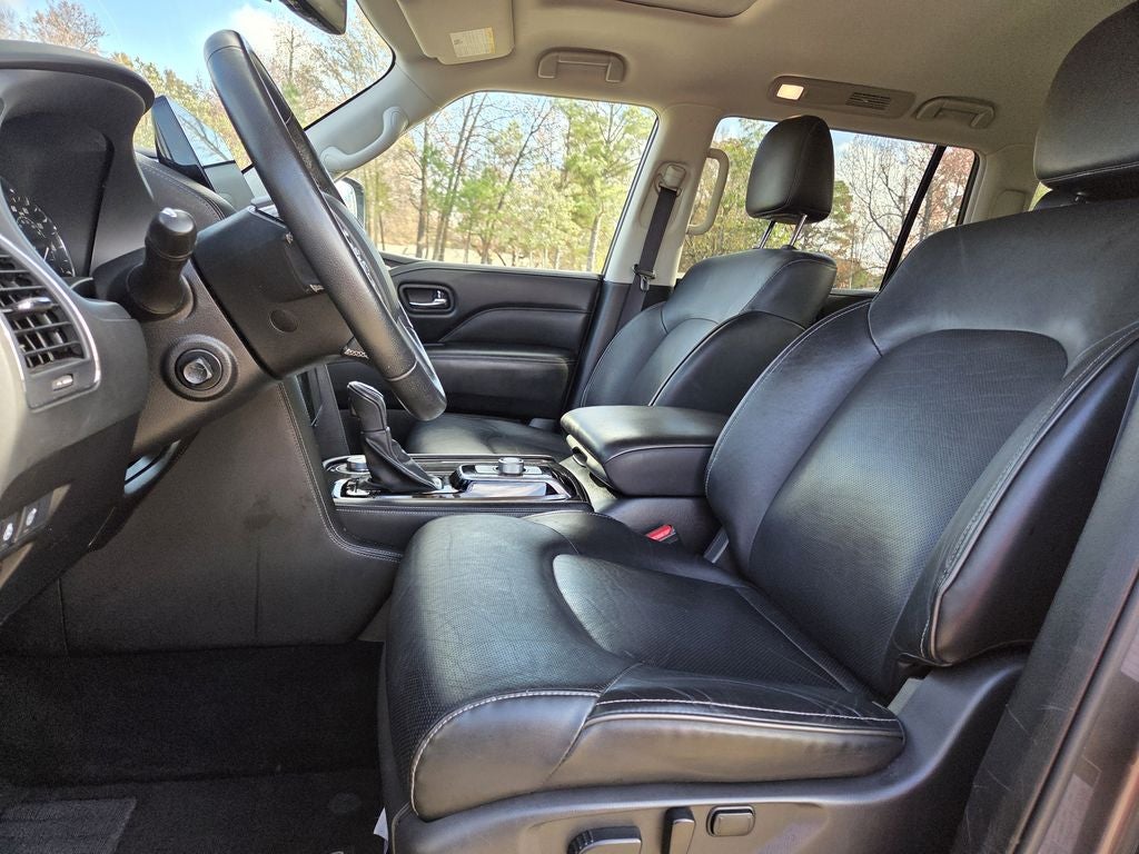 2024 INFINITI QX80 LUXE