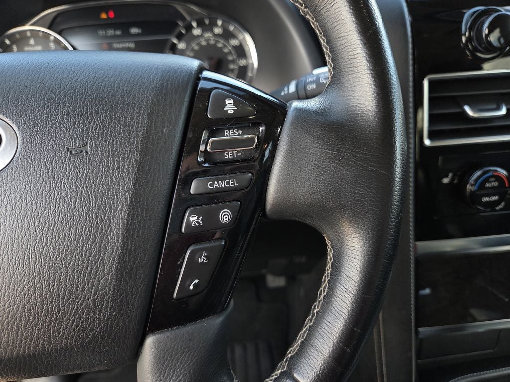 2024 INFINITI QX80 LUXE