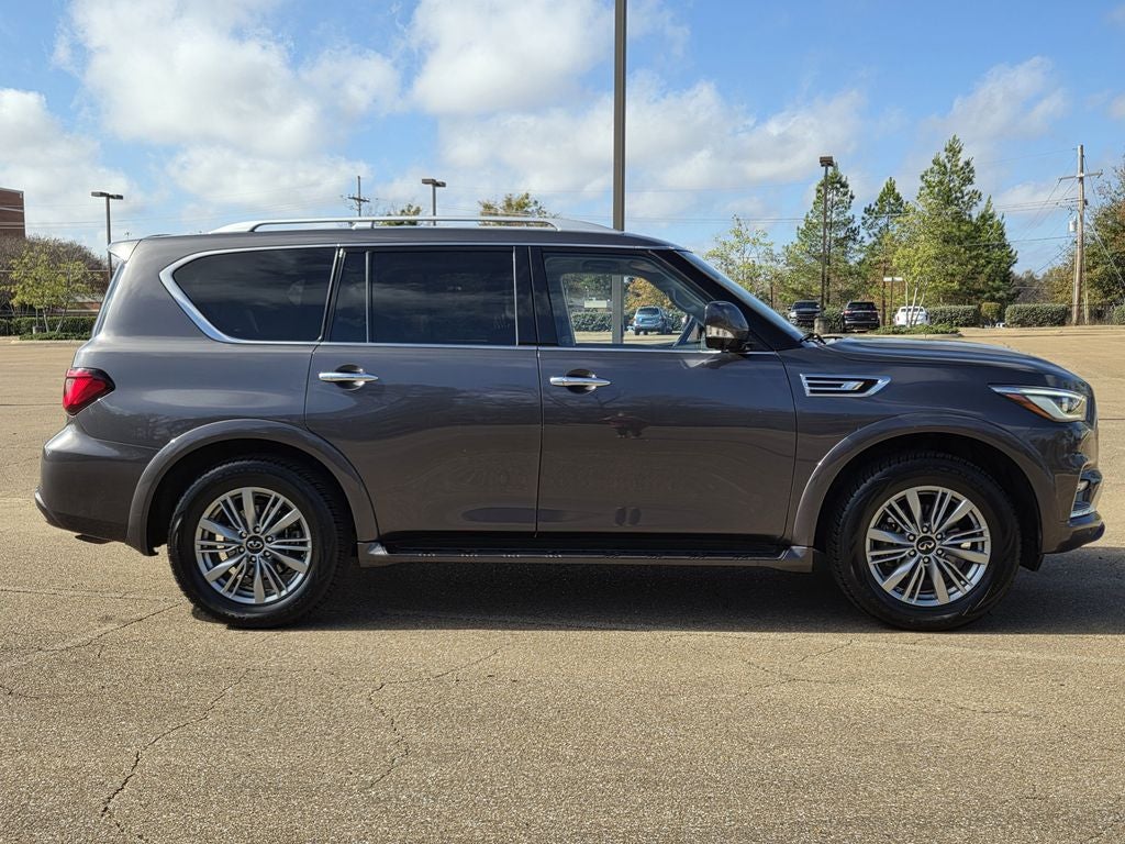 2024 INFINITI QX80 LUXE