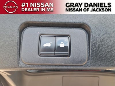 2025 Nissan Rogue Platinum