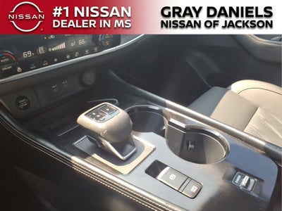 2025 Nissan Rogue Platinum