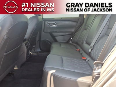 2025 Nissan Rogue Platinum