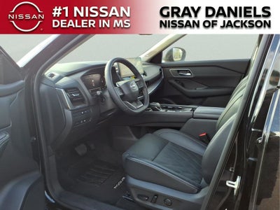 2025 Nissan Rogue Platinum