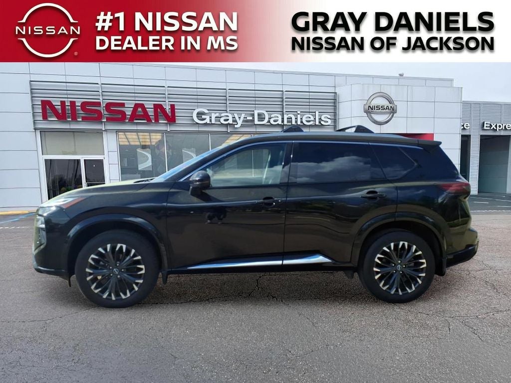 2025 Nissan Rogue Platinum