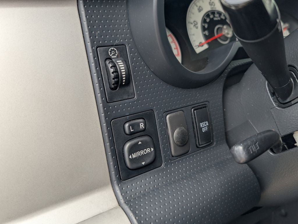 2013 Toyota FJ Cruiser Base