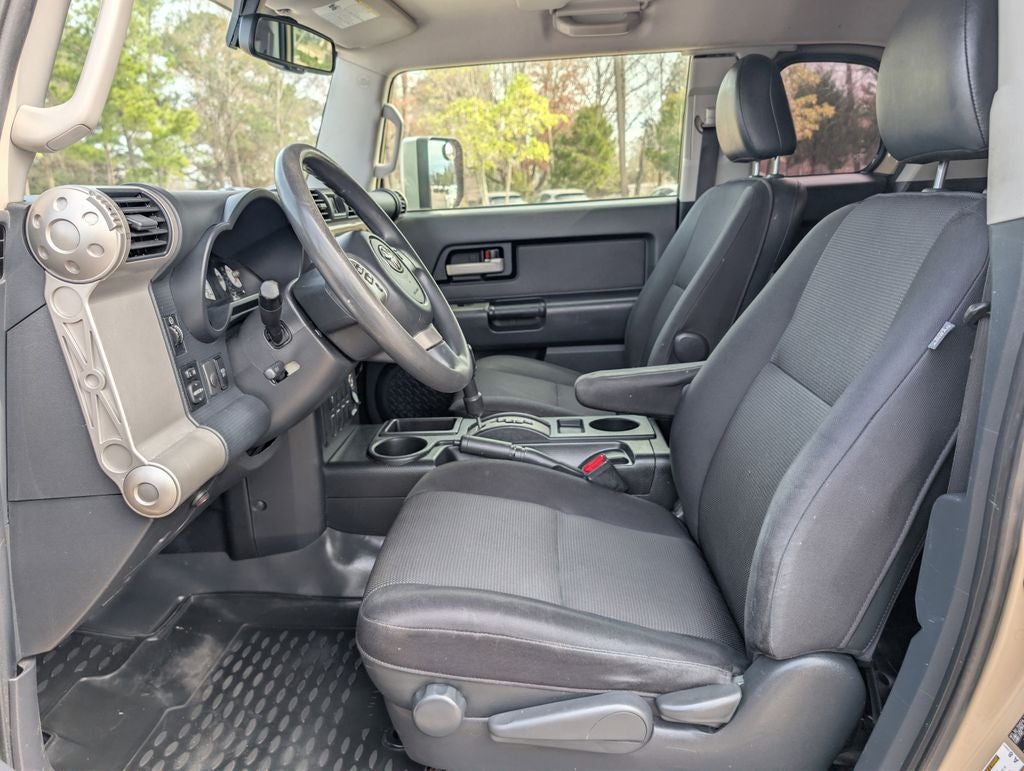 2013 Toyota FJ Cruiser Base