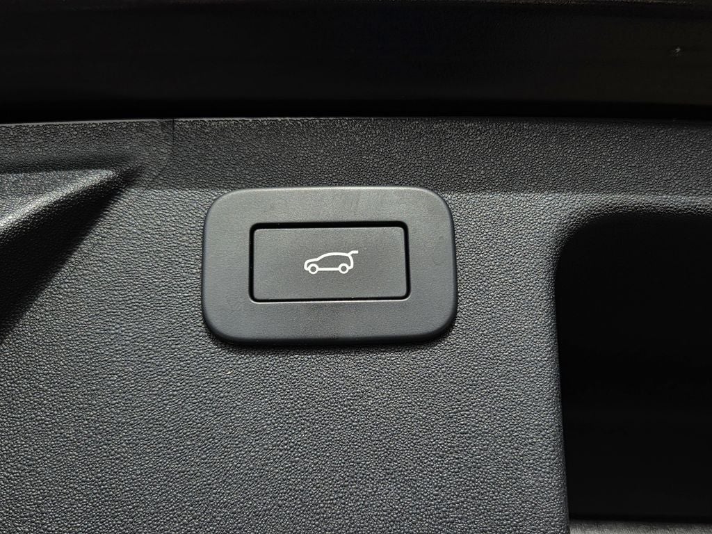 2023 Land Rover Discovery Sport S