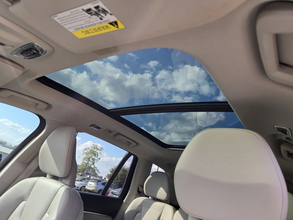 2020 Volvo XC90 T5 Momentum