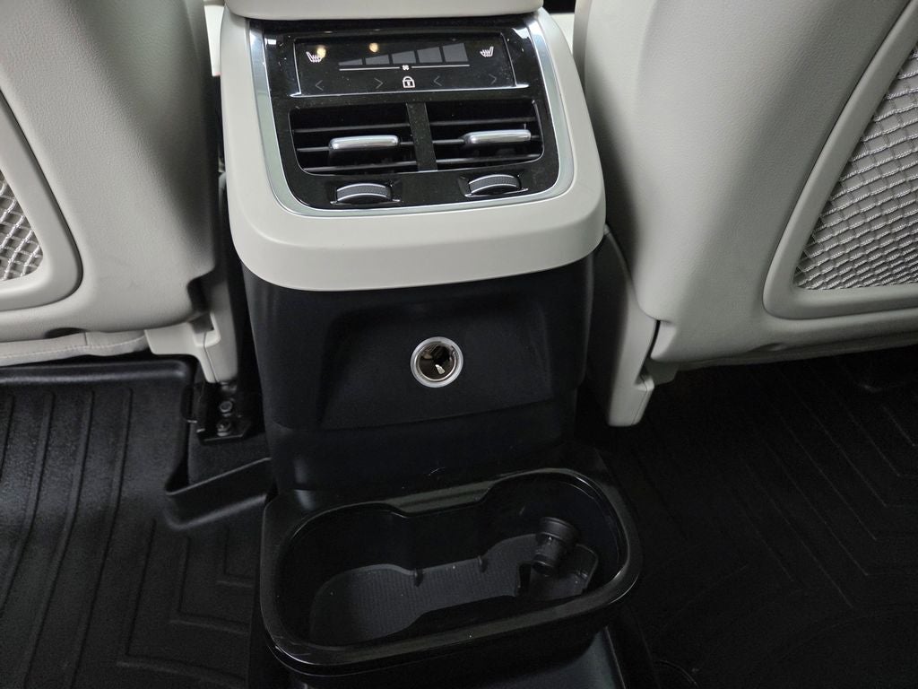 2020 Volvo XC90 Hybrid T8 Inscription