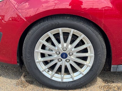 2013 Ford C-Max Hybrid SE