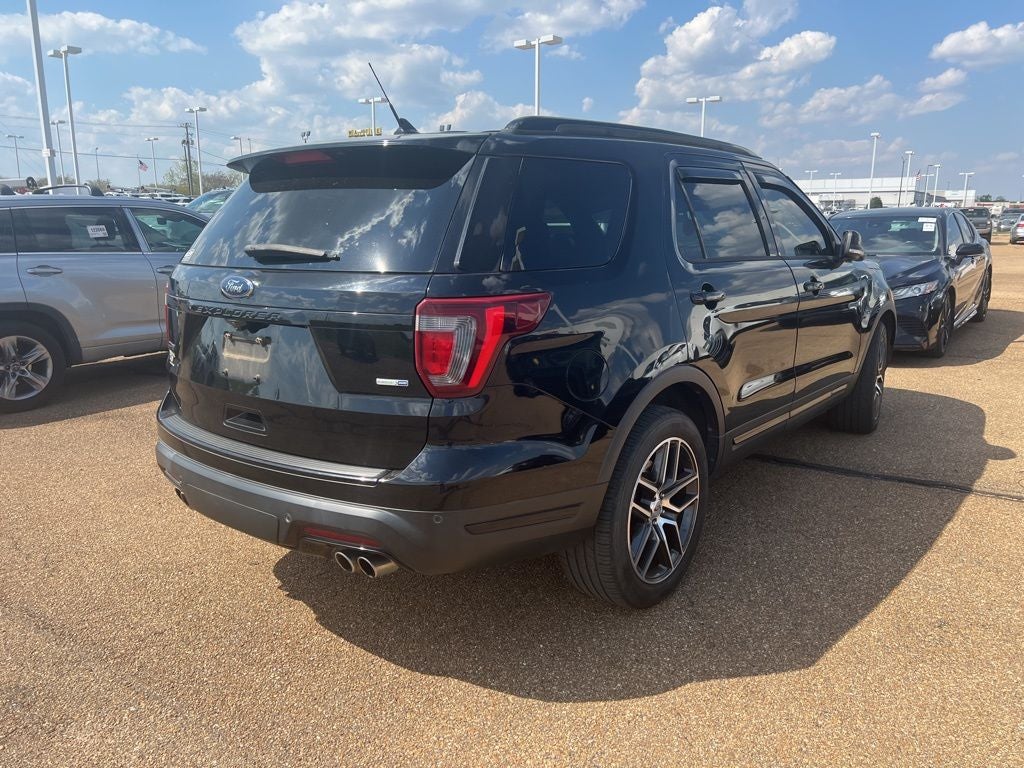 2018 Ford Explorer Sport