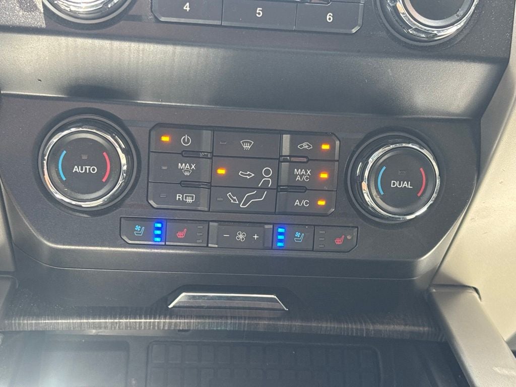 2021 Ford F-250SD Lariat