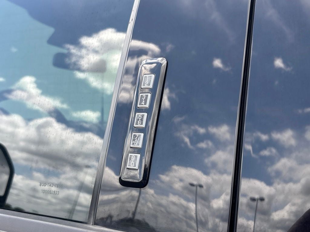 2021 Ford F-250SD Lariat