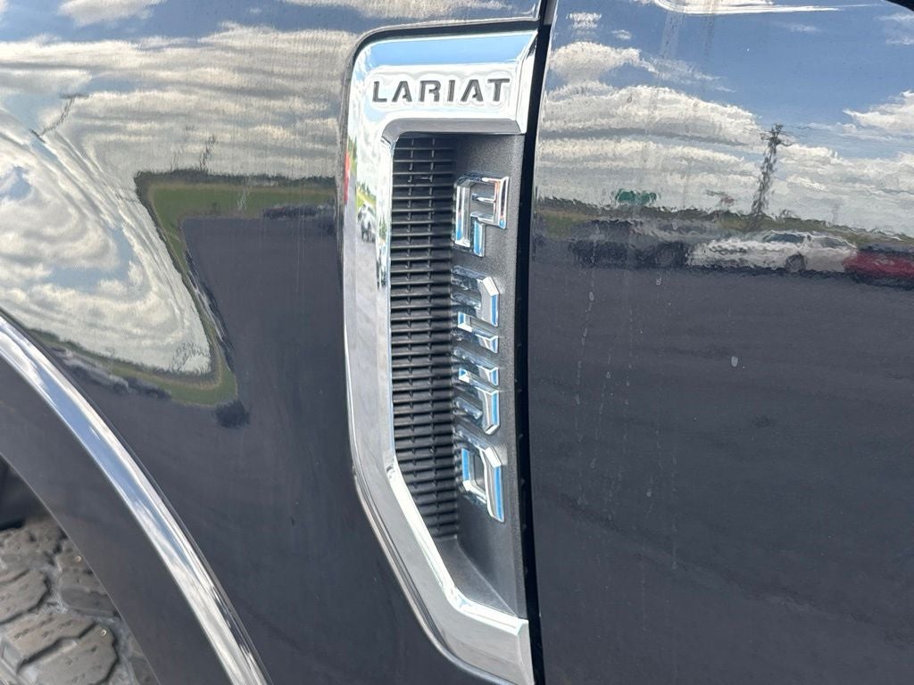 2021 Ford F-250SD Lariat