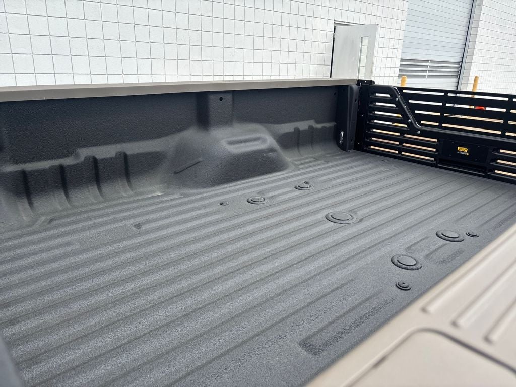 2011 Ford F-350SD King Ranch DRW