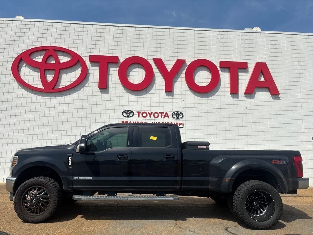 2019 Ford F-350SD Lariat DRW