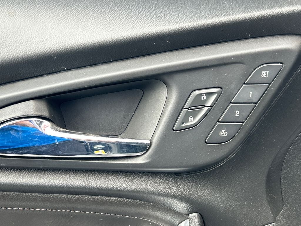 2022 Chevrolet Malibu Premier
