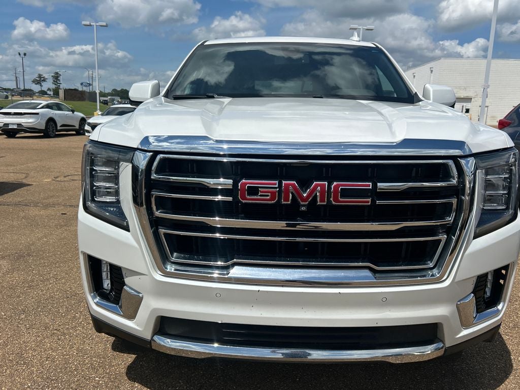 2022 GMC Yukon XL SLT