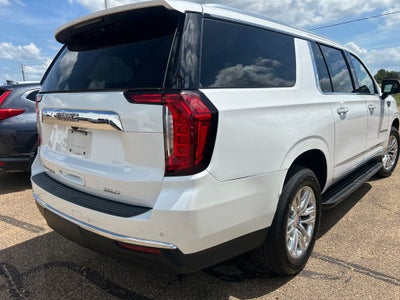 2022 GMC Yukon XL SLT