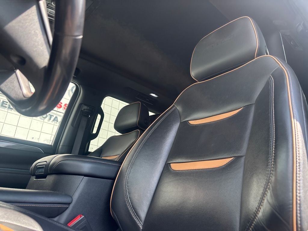 2021 GMC Yukon XL AT4