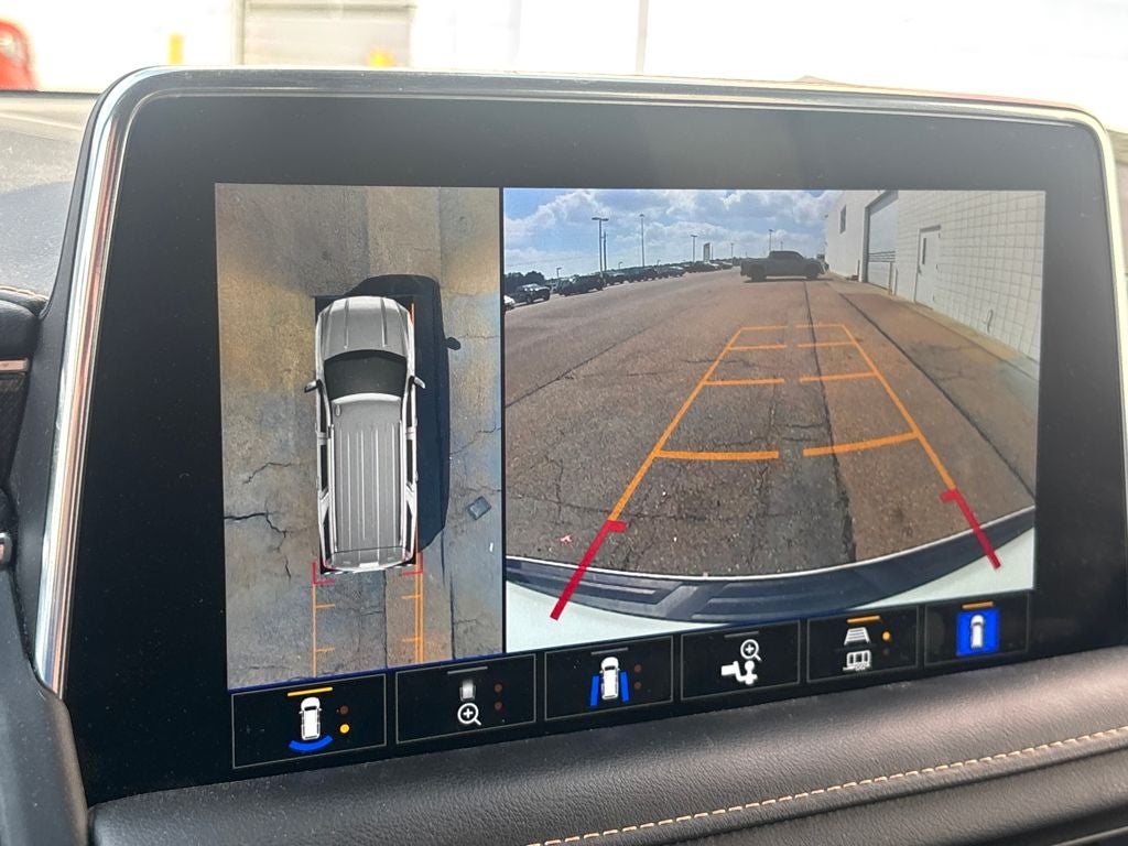 2021 GMC Yukon XL AT4