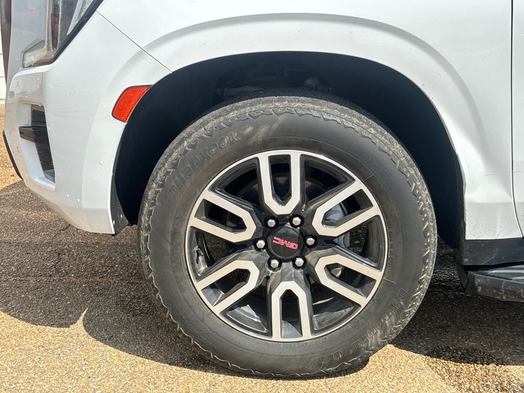 2021 GMC Yukon XL AT4