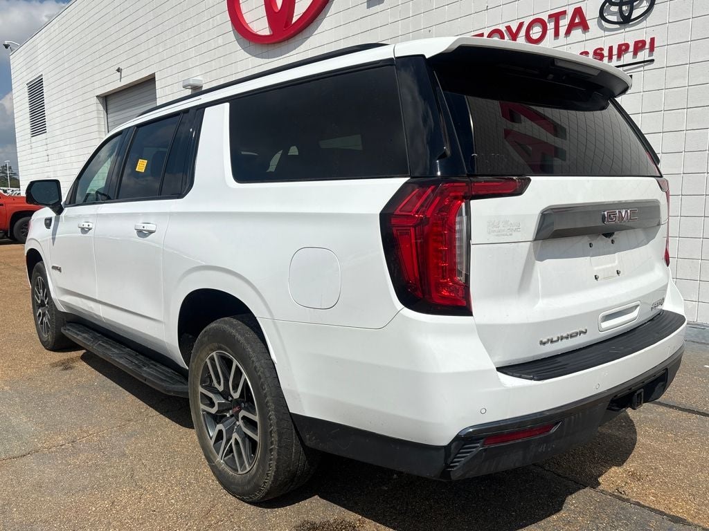 2021 GMC Yukon XL AT4