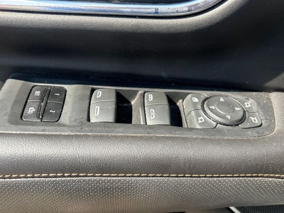 2021 GMC Yukon XL AT4