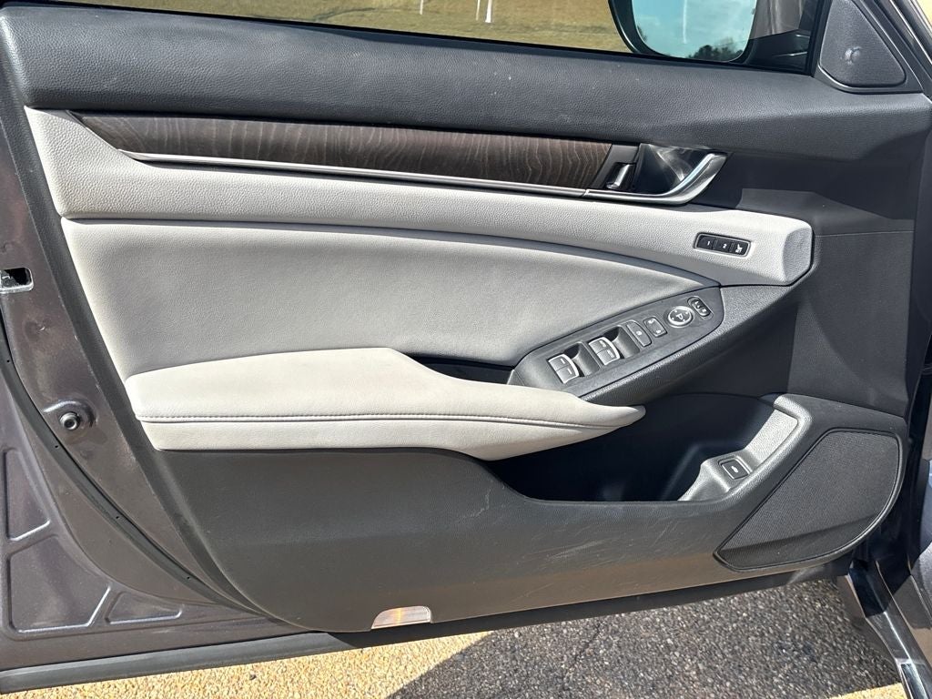 2019 Honda Accord EX-L 2.0T