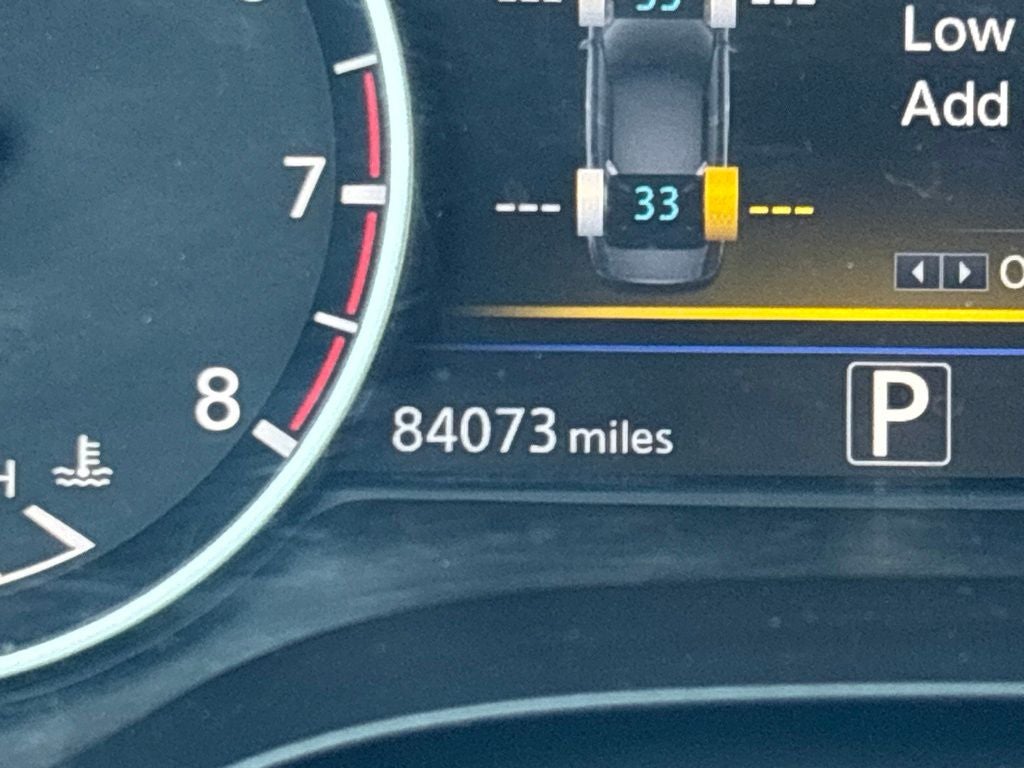 2017 Nissan Maxima SR