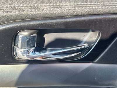 2017 Nissan Maxima SR