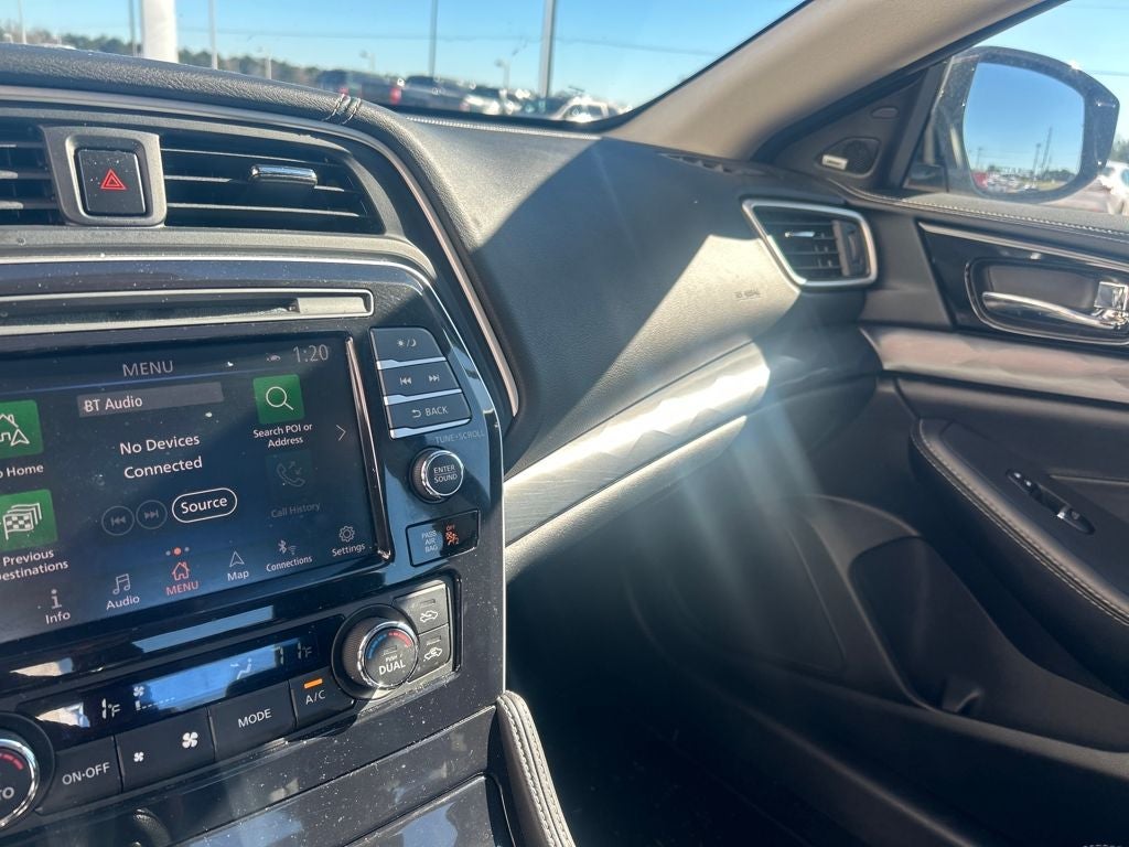 2023 Nissan Maxima Platinum