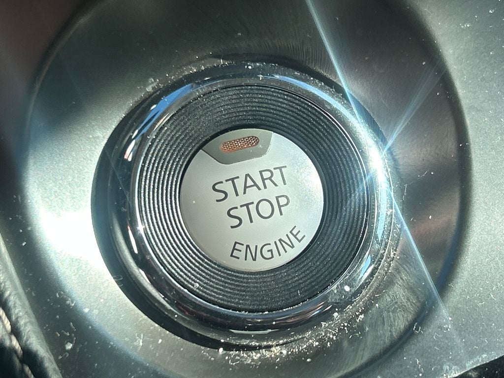 2023 Nissan Maxima Platinum