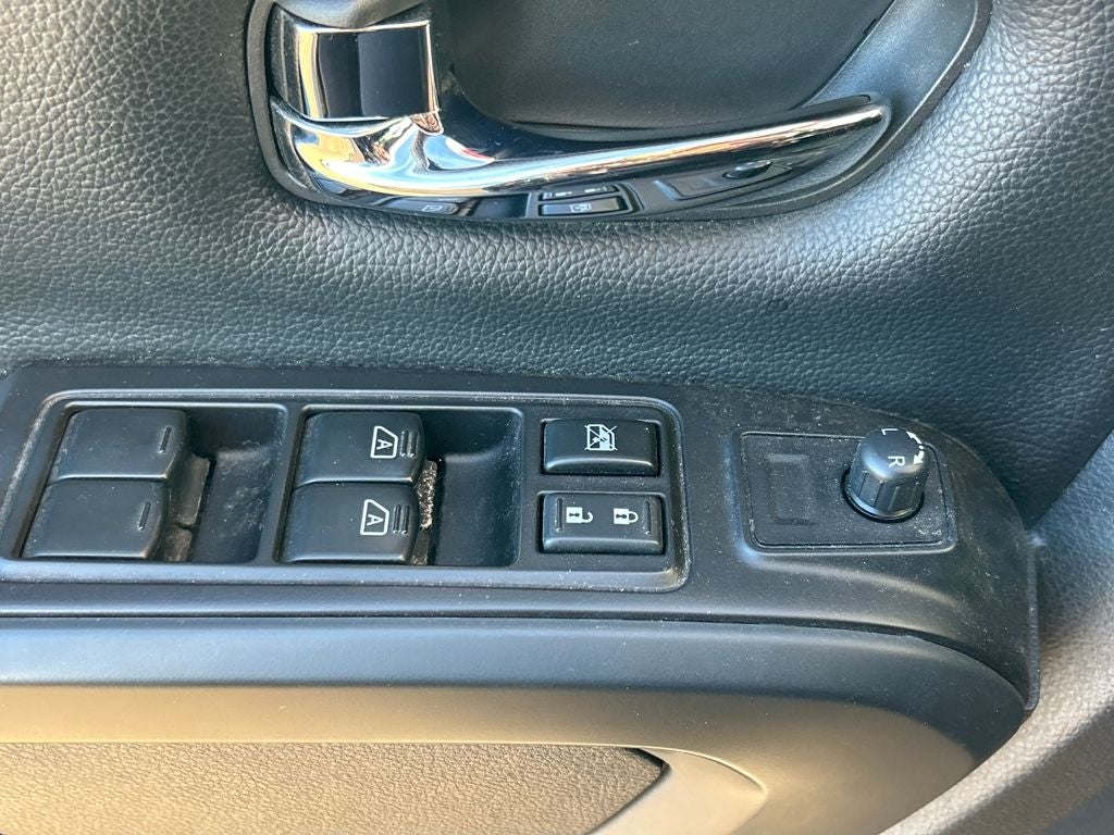 2019 Nissan Titan SV