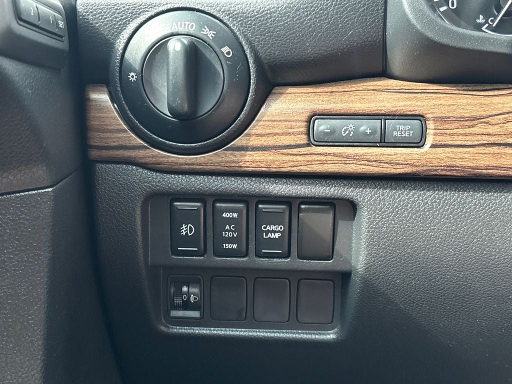 2018 Nissan Titan SL