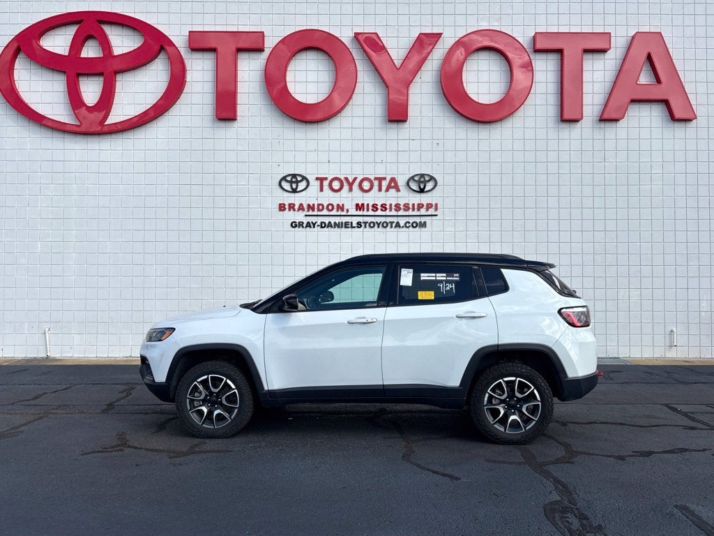 2024 Jeep Compass Trailhawk