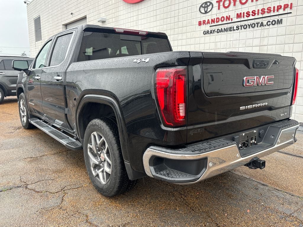2024 GMC Sierra 1500 SLT