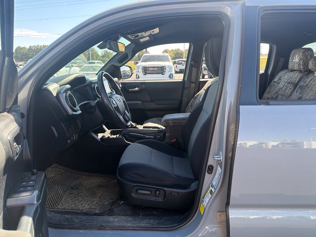 2021 Toyota Tacoma TRD Off-Road V6