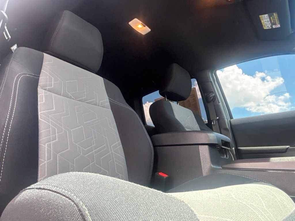 2022 Toyota Tacoma TRD Off-Road V6