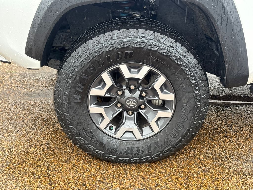 2023 Toyota Tacoma TRD Off-Road V6