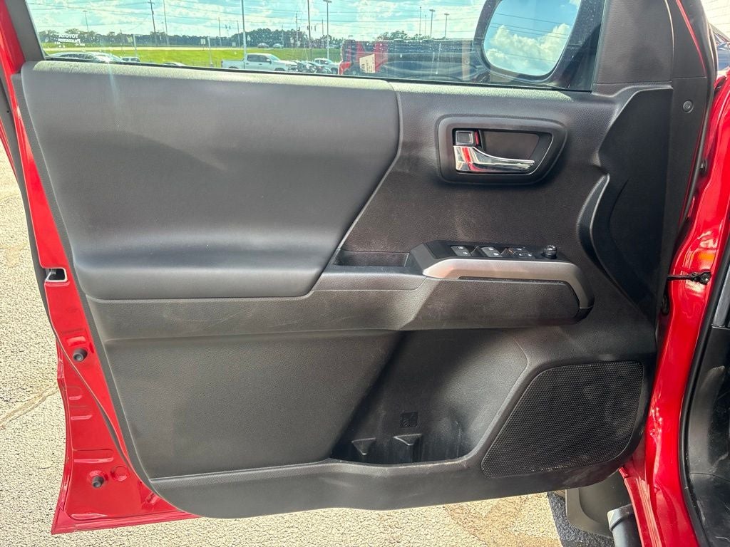 2023 Toyota Tacoma TRD Off-Road V6