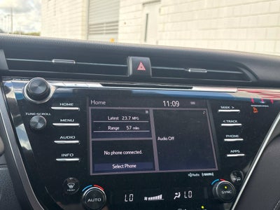 2018 Toyota Camry SE