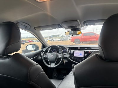2019 Toyota Camry SE