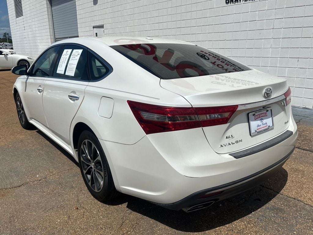 2017 Toyota Avalon XLE Premium